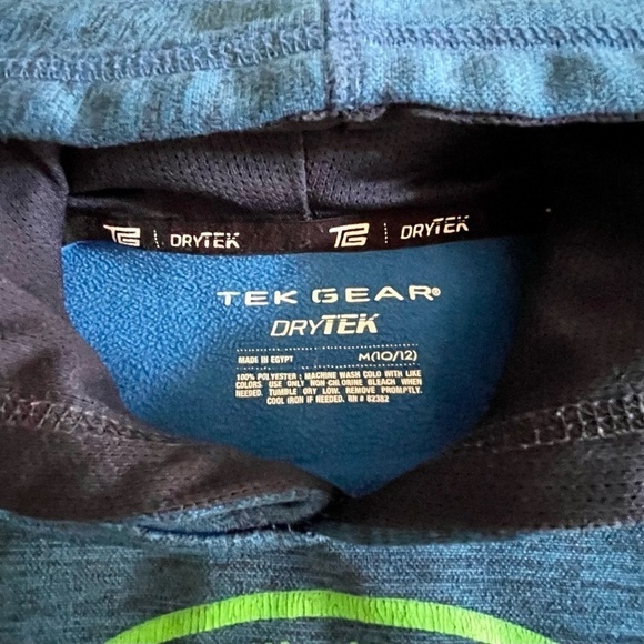 DRYTEK, BOYS BLUE HOODIE. SIZE 10/12. - Picture 2 of 3